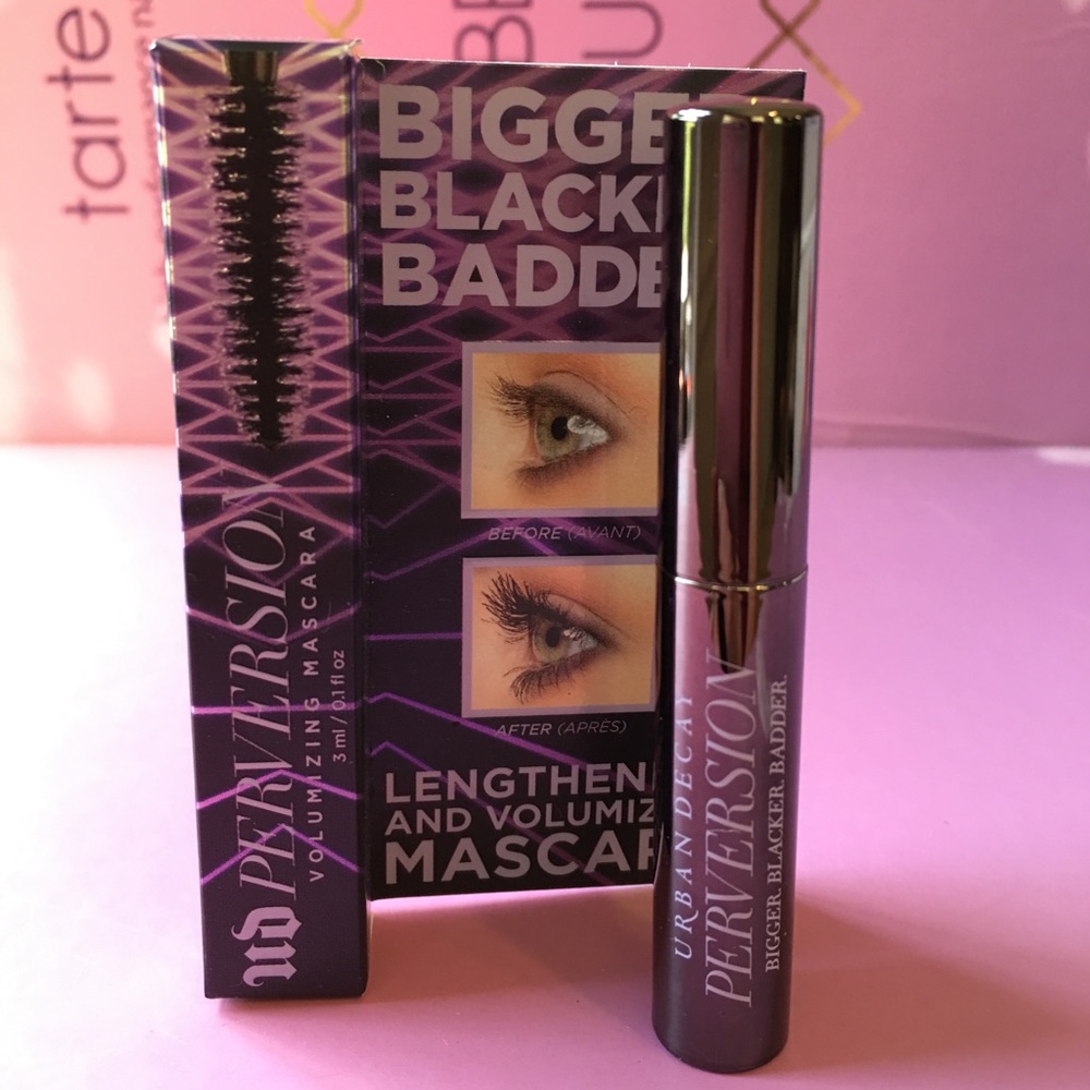 💋4/$26! Perversion mascara